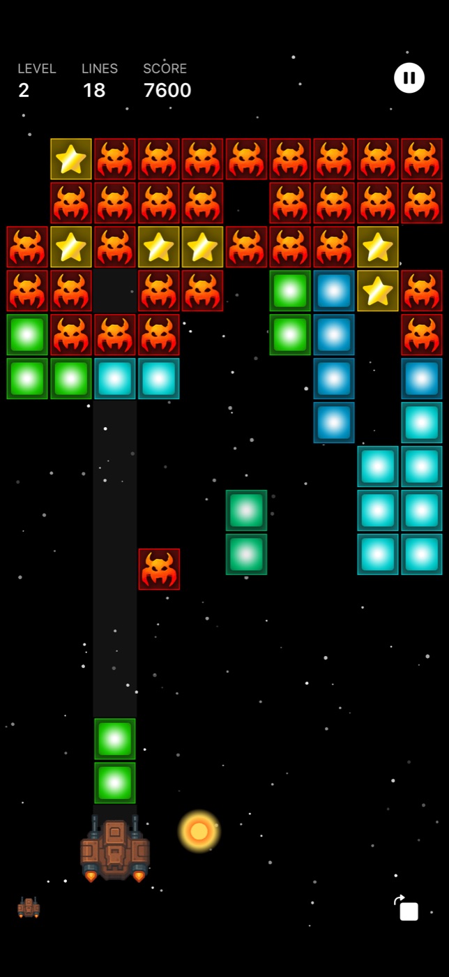BlockBlaster gameplay at level two with 18 lines cleared and 7600 points.